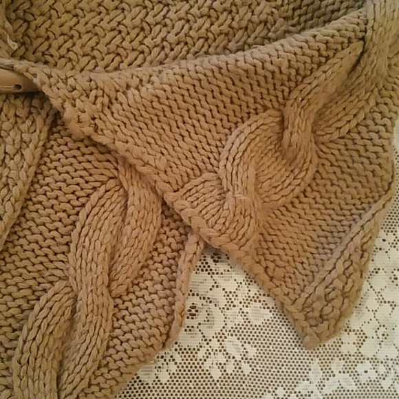 Y2K BEBE VEST STYLE Sweater 24” LONG - Picture 6 of 9